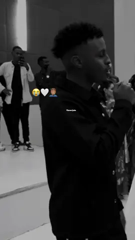 Salaax sannag 🥹❤️#capcut #hamza #song #somalilyrics🌺😕💎 