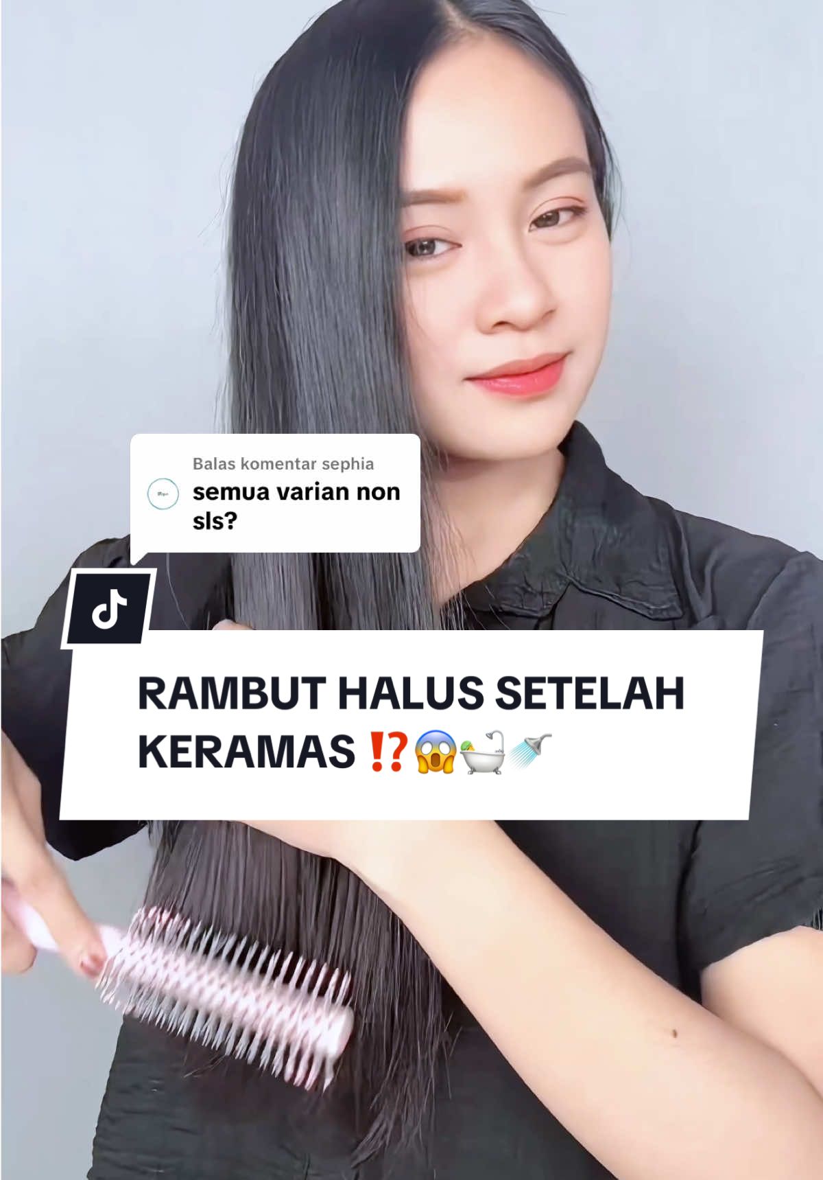 Membalas @sephia Shampoo non-SLS = lebih lembut, tanpa busa berlebih, ga bikin kulit kepala kering! 🧴 Pilih Olifs Softcare Shampoo 💚 Relaxing | 🤎 Balancing | 💙 Energizing #olifsshampo #nonsls #Shampoo #HairRoutine #HairCareTips @liorabeauty.official 