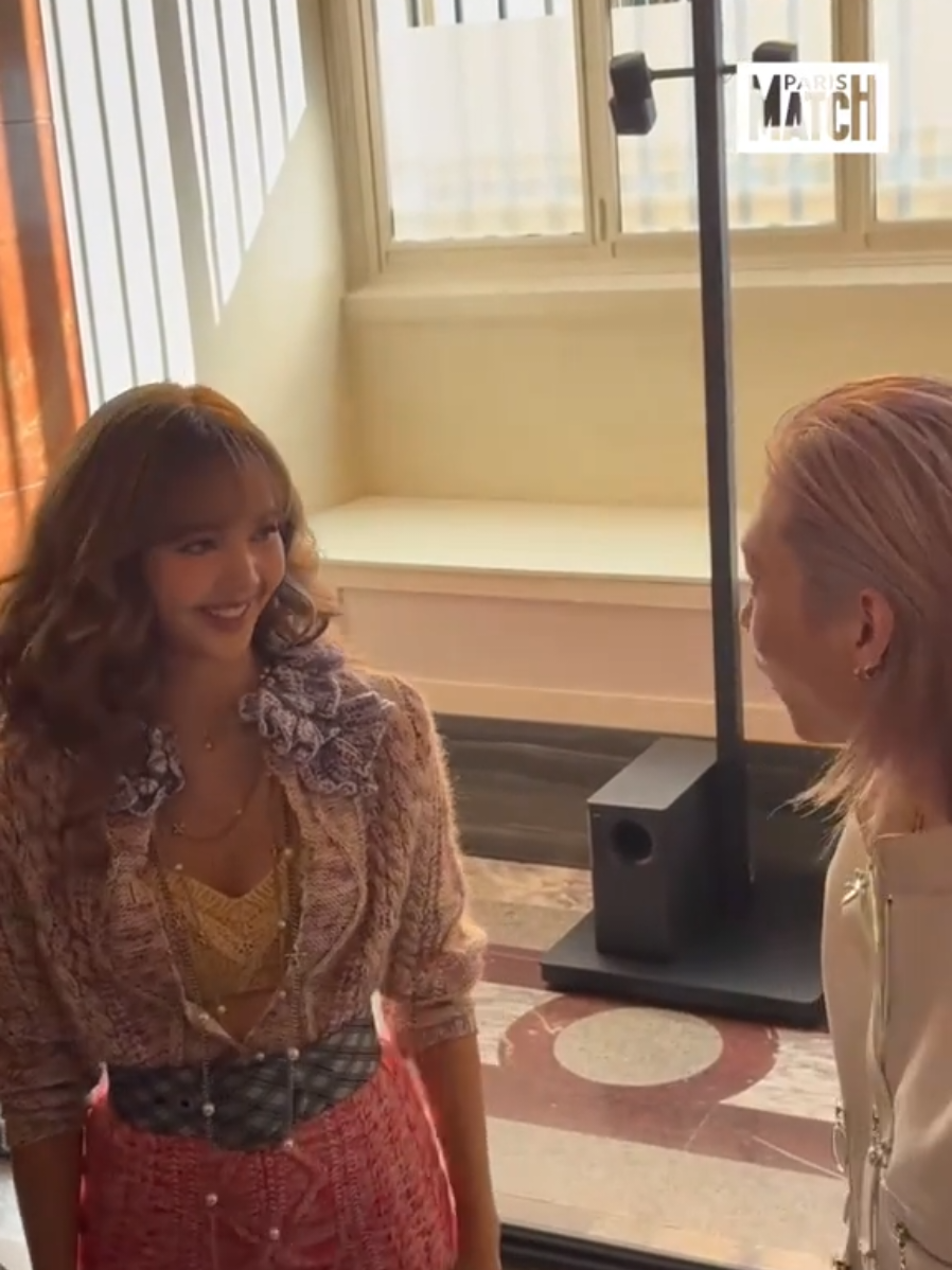 #lisa #lisablackpink #felix #fashionweek #louisvuitton 