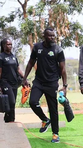 Tumepull up tena vulai kwa daylight tayari kwa mechi ya KCB #WeAreSharks