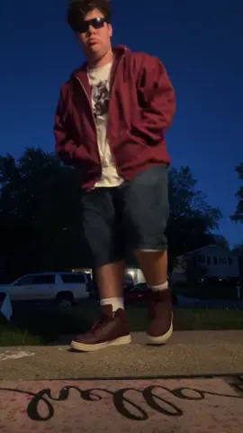 Fotd and lwky have messy hair  #fashiontiktok #fits 