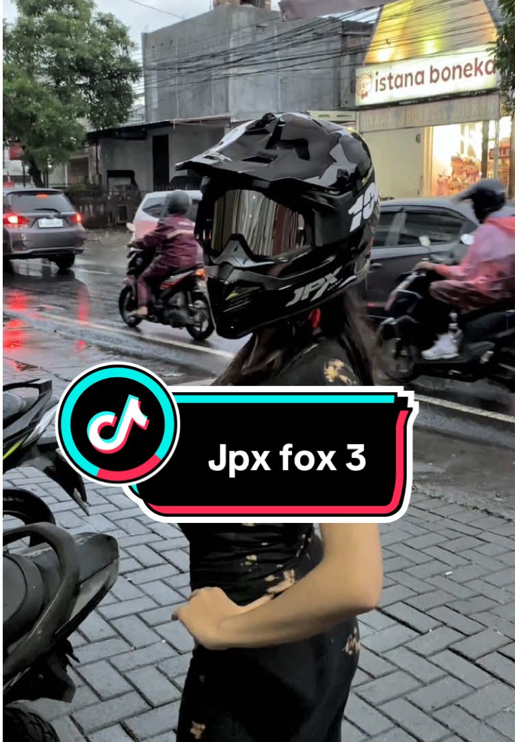 Helm anak cross dengan desain simpel murah meriah & best seller #malanghits #malang24jam #helmetloverindonesia #jpxhelmet #malang 