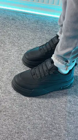 #sepatu #sepatuwanita #sepatupria #pvn #pvnshoes 