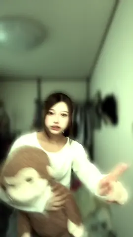 なんでじょーじ持って走ってるの？笑#fyp #09 #変人#下書き