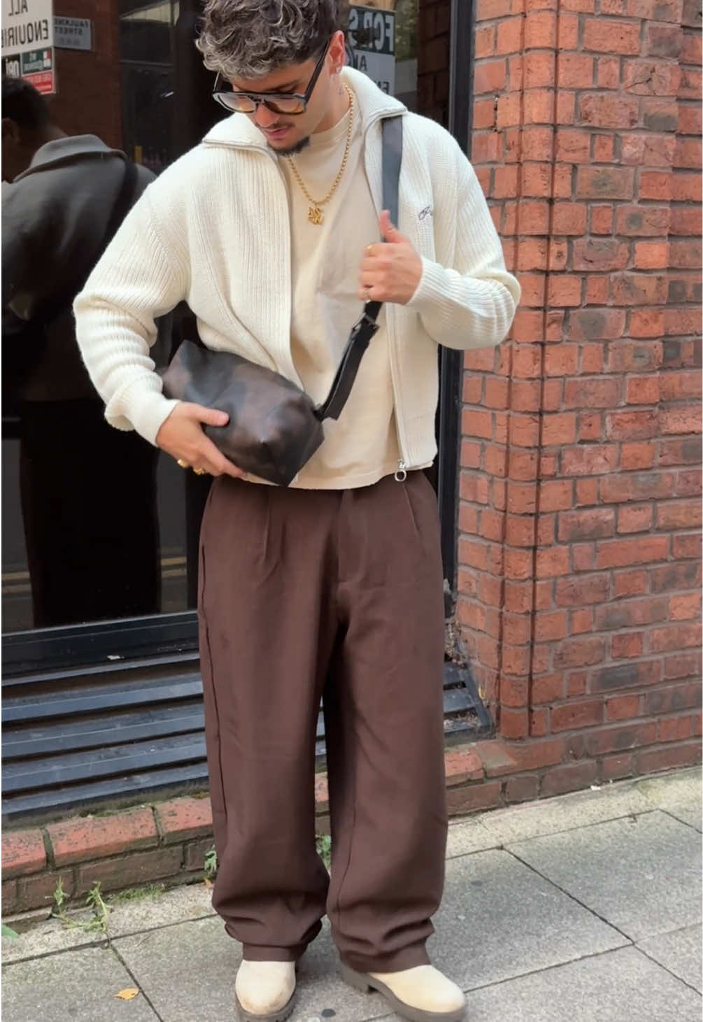 Today’s outfit thanks to @BERSHKA for sorting out my formal wear 🔥#bershka #formaloutfit #todaysoutfit #outfitinspo #creatorsearchinsights 