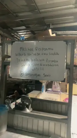 Ready nemen kang🗿 #angkringangaul  #angkringanviral  #fyppppppppppppppppppppppp  #fypage  #beranda  #berandatiktok  #berandafyp  #sampitaknyeni 