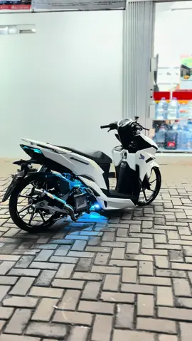 Manis bangett #vario #fyp #vavarioan #variogen2 #varionistyindonesia 