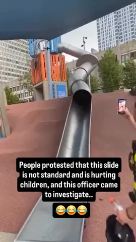 Well now he know🤣🤣🤣🤣#fypシ #fyp #fy #sliding #policeoftiktok 