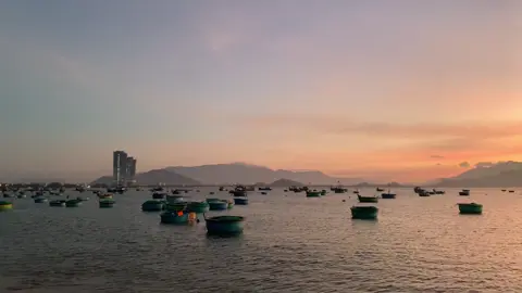 Lắng nghe lời thì thầm của biển .#travel #vietnam #chill #ladscape 