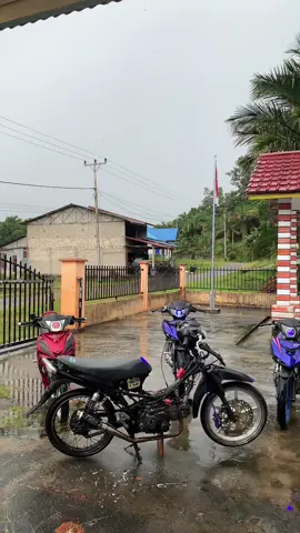 @MX KENZILO⚡ @MX EXCITER⚡ @REX°✓ #masukbranda #foryoupage #menolakpunah 