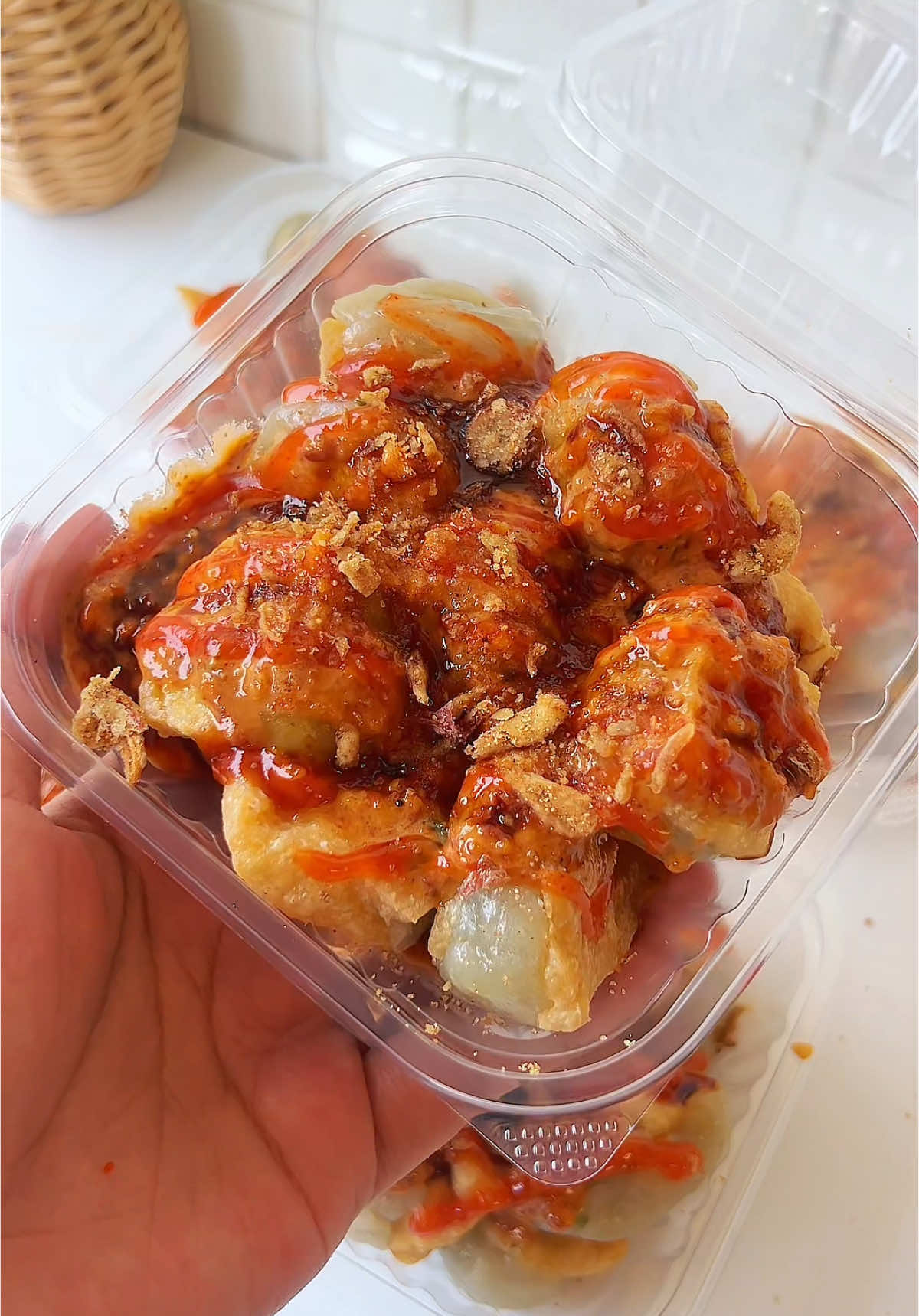 IDE JUALAN EKONOMIS, MODAL MINIM UNTUNG GEDE!! “Pentol tahu” Untuk menggoreng dan mengukus, aku pakai “CLOVERTEC STEAM AIRFRYER 6L XL 10 COOKING MENU CSF-50SAF” @Clovertec Appliances @Clovertec Cooking  ✅bisa kukus, Airfryer, auto clean ✅kapasitas tray 6L ✅dilengkapi tangki air 1L ✅stainless steel 304 elemen pemanas ✅10 menu memasak