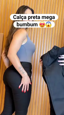 Dê uma olhada em Calça Jeans Preta Feminina Skinny Cintura Alta com Lycra Levanta Bumbum  SE GOSTOU COMENTA QUERO QUE MANDO LINK  E SIGA NOSSO PERFIL PRA NÃO PERDER NOSSOS PRODUTOS E OFERTAS #calca #CALCAFEMININA #calcaskinny #lycra 