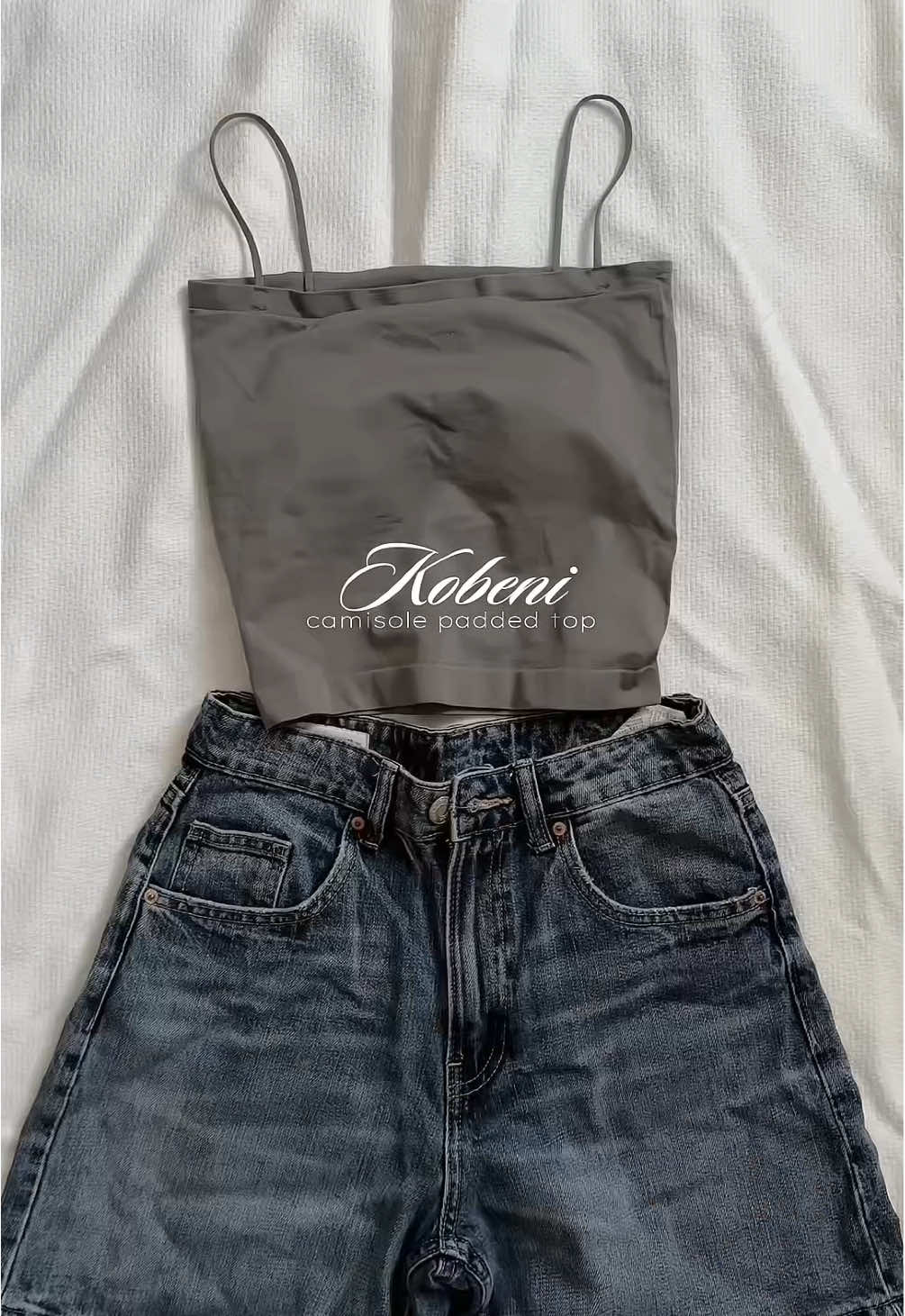 camisole padded top — perfect para sa mga ayaw mag suot ng bra🫣💘  #kobeni #camisole #paddedtop #top #camisolepaddedtop 