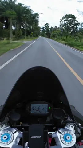 🖤 #ducati #ducatithailand #ducatimalaysia #ducaticorse #ducatiworld #ducatilove #bigbike #bigbikethailand #bigbikemalaysia #ความฝันในวัยเด็ก #ผู้ชายขี่บิ๊กไบค์ #บิ๊กไบค์ #ดูคาติ 