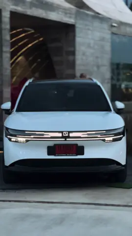 ฟังก์ชั้่นไฟหน้า Stargateสามารถปรับได้ 10 รูปแบบ สามารถปรับตามความชอบได้เลยค่าา  อยากได้รถไฟสวยๆแบบนี้ ทักหาอาร์มเลย  สอบถามข้อมูลเพิ่มเติม  📞: 062-6505999 Line ID: 0626505999 หรือคลิ๊ก https://line.me/ti/p/jxcFHB2zZD หรือ https://linktr.ee/Arm_SEEKRSky อาร์มพร้อมดูแลและยินดีให้คำปรึกษาค่ะ ✨❤️ #Zeekr #Zeekr7X #zeekrthailand #7X #ไฟหน้า 