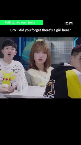 He really got spooked😅 #iQIYI #FallingIntoYourSmile #你微笑时很美 #ChengXiao #程潇 #XuKai #许凯 #cdrama