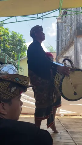 Ye taok k Maik n papah sk sekedik nee #fyp #gendangbeleq #tarunajaya #lombokvirall🌴🌴 #promoseruweeken 