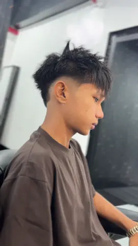 Book an appointment with me @player barber trancoville #baguio #latrinidad #fringe #mullet #taper