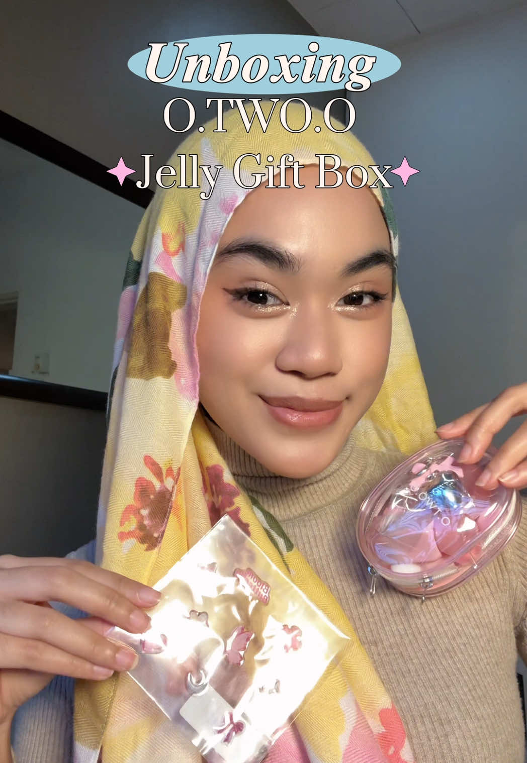 The cutest makeup gift set 🎀🌷 #OTWOO9thBloomofMetamorphosis #OTWOOButterflyBlushLiptint #otwoobirthday #beautybeyondborders #OTWOOJellyButterflySet  @O.TWO.O Beauty 