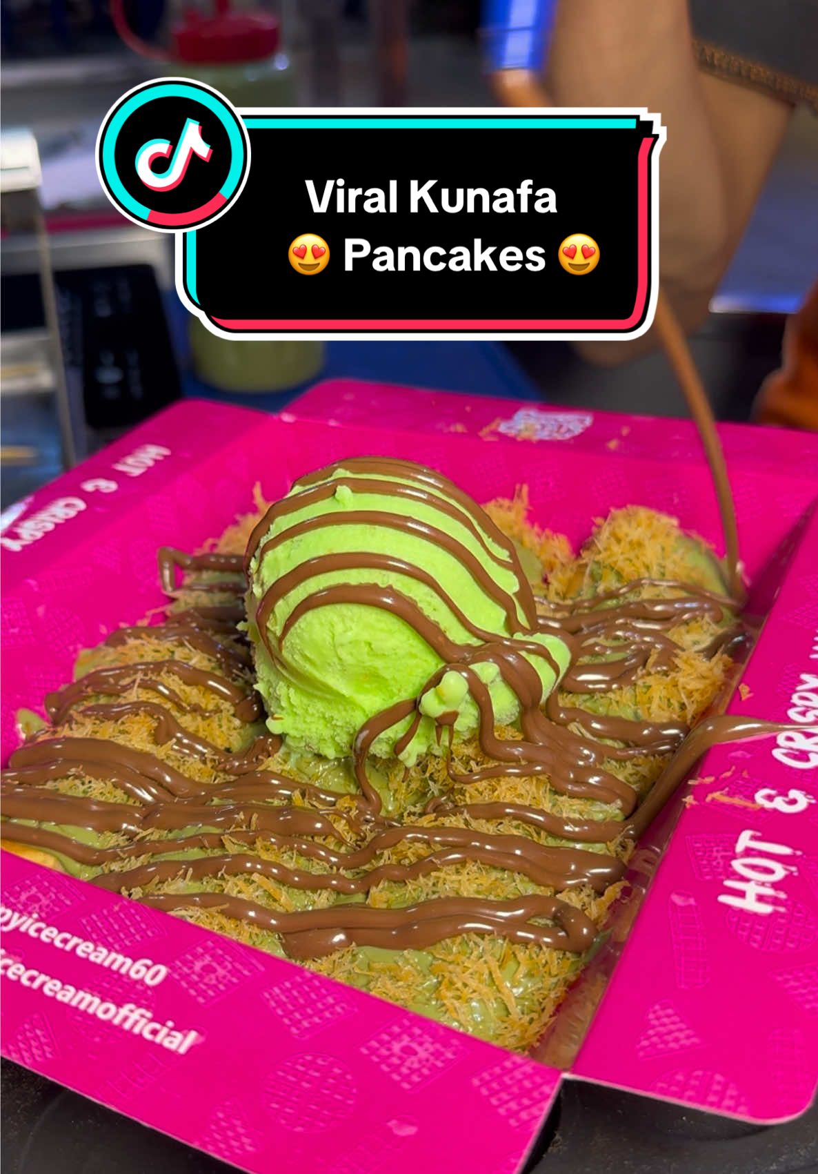 Viral Kunafa pancake 😍 📍Happy Icecream (chaar minaar Bahadurabad chowrangi) #foryou #foryoupage #viral #viralreels #viralnow #viraltiktok #tiktok #tiktokviral #goviral #goviralnow #trending #trendingtiktok #trendingnow #dessert #viralkunafachocolate #kunafa #kunafapancake #chocolate #happyicecream #feed #food #foodtiktok #tiktokfeed #share #repost 
