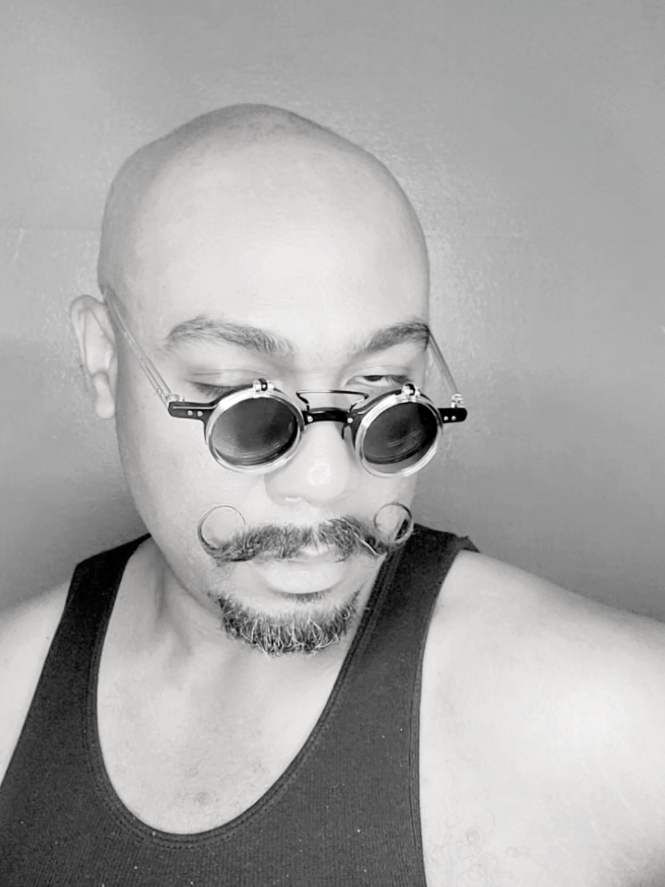 Sometimes you have to speak into yourself even when it should already be. #confidence #mensfashion #mustache #baldmen #artsy 