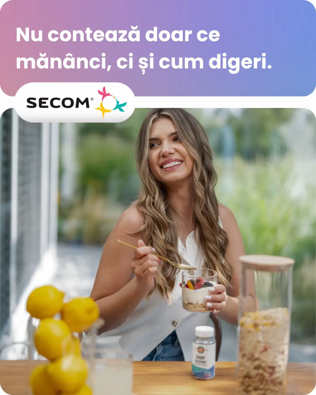 Mănânci sănătos, dar tot simți balonare sau disconfort după masă? Uneori nu este vorba doar de ce mănânci, ci de cum reușește corpul tău să proceseze alimentele. Super Enzymes™ conține o formulă completă, gândită să te ajute în fiecare etapă a digestiei: 🔸 Enzime esențiale – amilază, lipază, protează, lactază, celulază și multe altele, pentru digestia completă a carbohidraților, grăsimilor, proteinelor, lactozei și fibrelor. 🔸 Extracte din plante – ghimbir, mușețel, mentă, fenicul și schinduf – cu rol calmant și de reducere a balonării. 🔸 Tehnologie Bi-Layer – eliberare treptată a ingredientelor, pentru acțiune susținută din stomac până în intestin. În plus, susține absorbția vitaminelor și mineralelor esențiale (A, D, E, K, B12, fier, calciu), contribuind la o stare generală mai bună. 💛 Ai grijă de digestia ta, ca să te bucuri cu adevărat de tot ce mănânci! #secom #SuperEnzymes #DigestieEficientă #ConfortDigestiv 