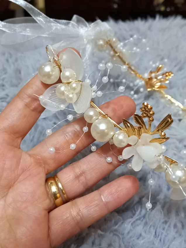 Head dress for girls kid... Head dress for flower girl Head dress for weeding Affordable and Elegant