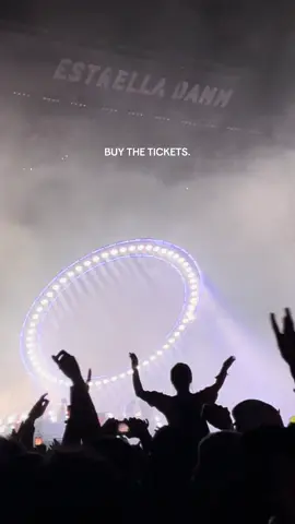 Absolute cinemaaa #tameimpala #primaverasound 
