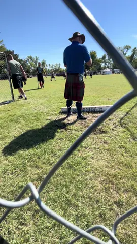 @Chip Sloan and his coaching advice. 😂 but seriously it was a fun arse day!! #highlandgames #GreatPlainsDruid #Hammerthrow #kiltedathletes #fyp 