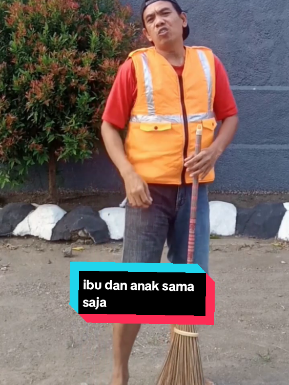 orang tua dan anak sama saja #hiburan #funnyvideos  #tranding #komedikocak  #orangtuadananaksamasaja