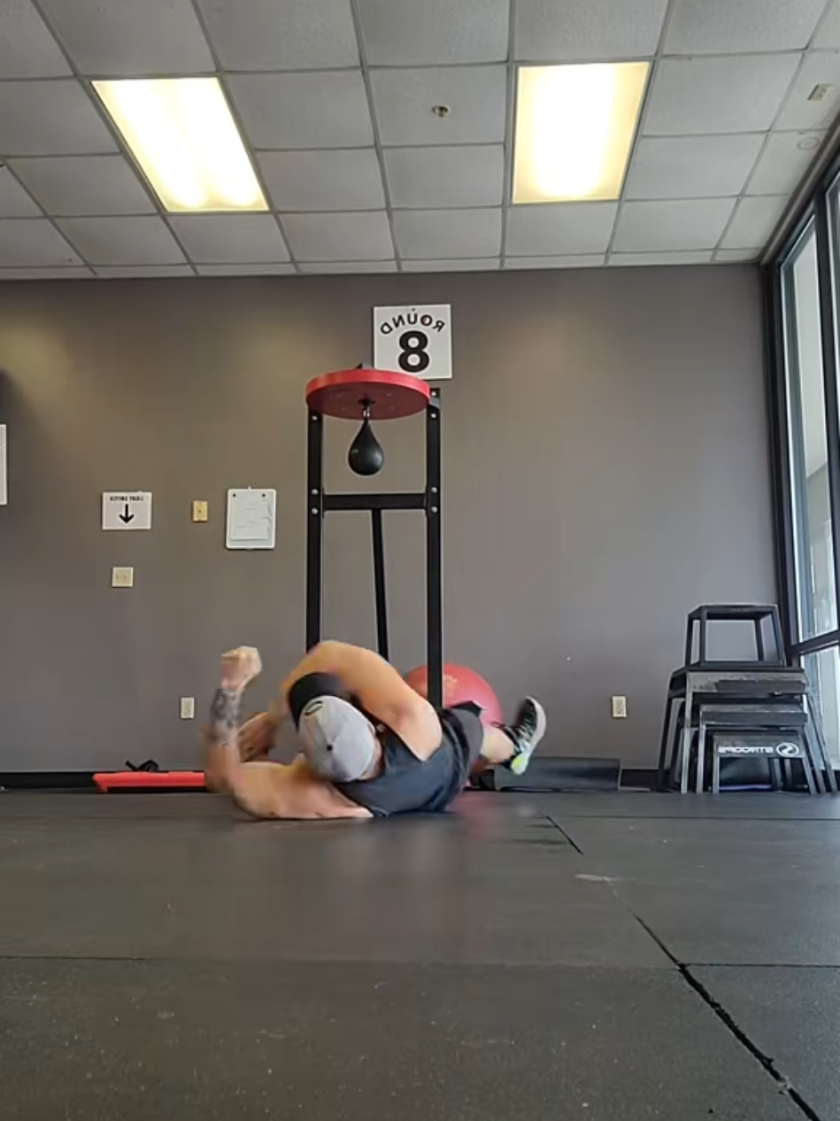 😅 #pushups #Fitness #onthisday 