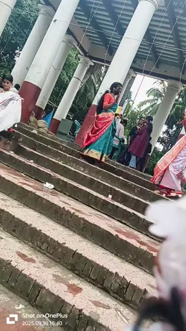 পূজা দেখতে গিয়ে,, ছাপড়ি দেখা পেলাম 🤣🤣