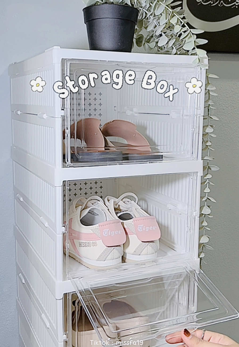Ada banyak saiz pilihan untuk storage shoe box ni, grab sekarang ! #shoeboxorganizer #shoestoragebox #fyp 