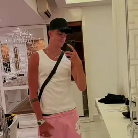 COLLABB! with @fp_Guille_f ❤️❤️ sorry for bad quality but it was difficult to send in good quality || @Katrine <3 @waleey32 @cubarsixfernandez @Natalia  @Guillermo (fan) @Rosa💙❤️ || #fyp #parati #marcbernal #guillefernandez #fcbarcelona 