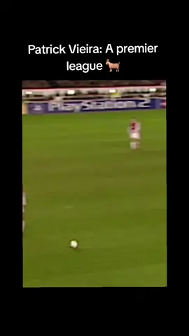Patrick Vieira a premier league ICON. #arsenal #arsenalfc #PremierLeague #highbury 