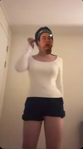 하트 누르면 뽀뽀해주께 #도우인챌린지 #설마해시태그하나만달았는데추천에뜨겠어 #추천 