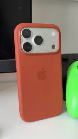 iPhone 17 pro silver with terra cotta silicone case#iphone17pro 