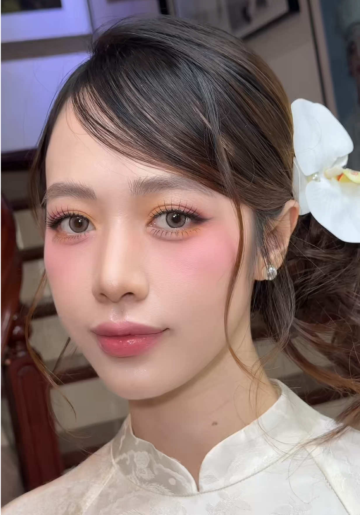 Mỹ nhân hoạ lên yêu kiều thay... #trangbommakeup #makeuptutorial #makeup #trending #xuhuong 