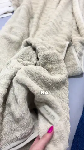 Olha a diferença da nossa toalha com uma comum! 😱 #tiktok #produto 