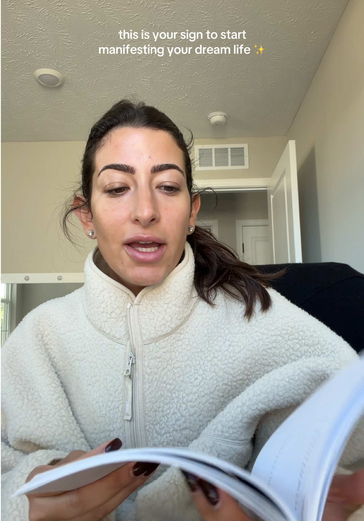 My favorite way to start my mornings 🤍✨ can truly say that 99% of my dreams & goals have came to life so this is your sign to start! I got my manifestation journal from Amazon & it’s by one of my favorite creators on here @Anastazia 🫶🏽 #manifestation #dreamlife #affirmations #gratitude 