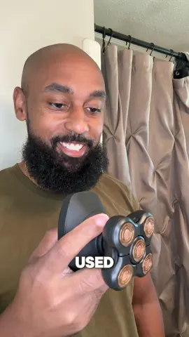 New to having a shaved head? You NEED a good head shaver like the Brio Raze for an easy and convenient shave every time! 🧔🏻‍♂️💈✂️ #mensgrooming #barber #barbershop #barberlife #menshair                  