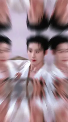 hidungmu dan senyumanmu zhaozhendong 😍🫶🥰