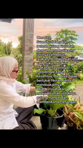 Semoga mendapat laki laki yang mengusahakan ku juga  Amiin 