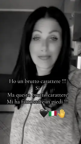 Regina nera ha un brutto carattere!!!!!!#volaneiperte✈️❤️❤️❤️💯 #resisteteitalianigiusti🖤🤚🇮🇹🖤🤚🇮🇹🖤🤚🇮🇹🖤🤚🇮🇹 @Regina nera non molla 🖤 @Il Tricolore Siciliano 🇮🇹 @silviacuorenerissimo @REGINA NERA RESISTETE 🫵🖤🇮🇹 