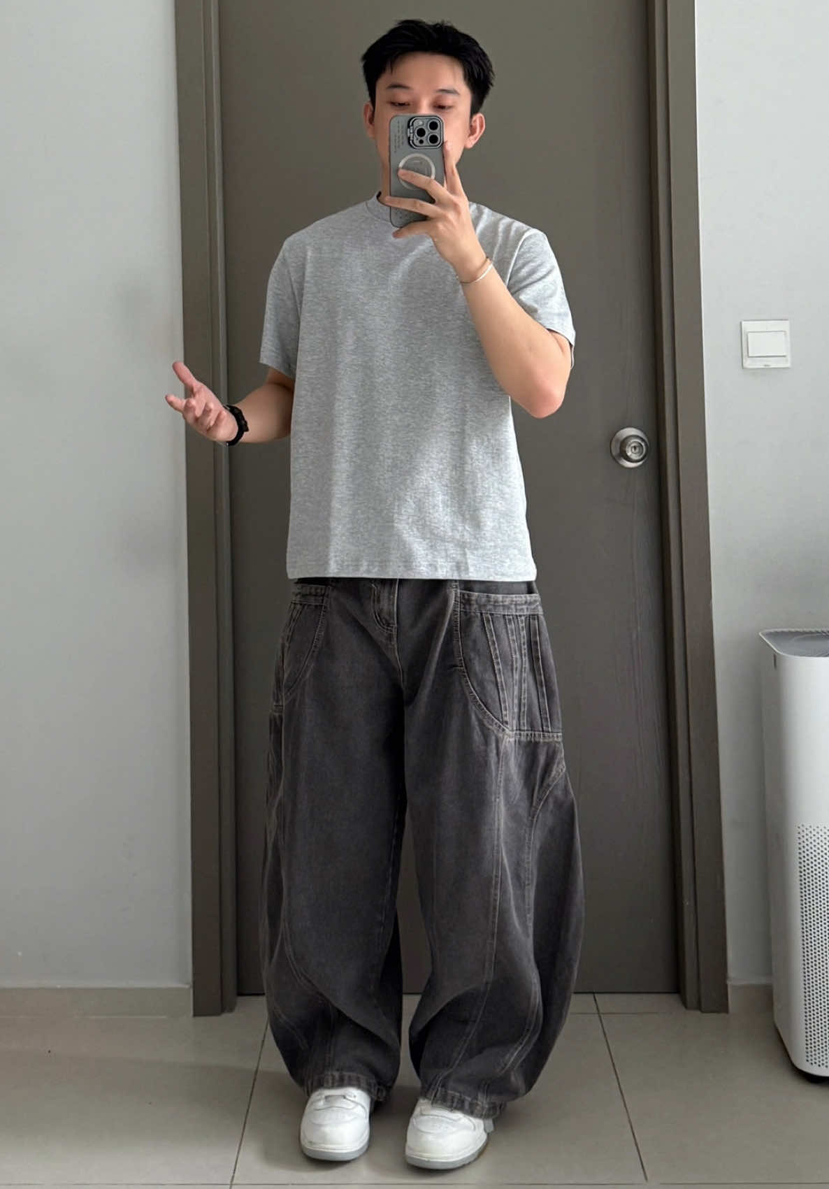 Quần jean ống cong #review #reviewlamdep #quanjean #quanjeanongrong #tudocuaboys 