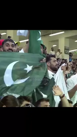 stand up for real #pakistanzindabad #viral #foryoupageofficiall #pakistanindi #criketlover 
