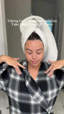 The little pockets of self care that you do for YOU make all of the difference in the end 🫶🏼 #skincare #SelfCare 