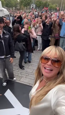 Today in Düsseldorf for @L’Oréal Paris 🇩🇪❤️