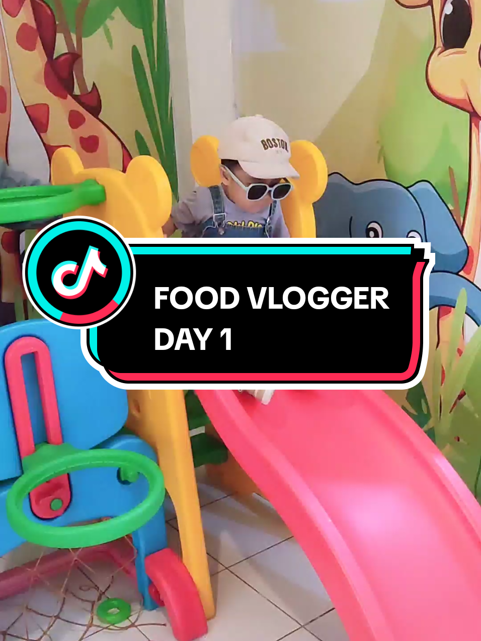 Tak rekomendasi tempat nyaman buat makan bareng keluarga ya cah, di @Chickenday Trenggalek pastinya juara soal rasa, harga bersahabat dan tempat nyaman sekali. Banyak pilihan menunya. Yang SPESIAL disini ada AYAM UTUH paket keluarga, cocok banget kan, harga terjangkau semuanya kenyang. Berlokasi di ruko Hotel Hayam Wuruk Trenggalek atau depan KJM ya cah! Gass merapat kene! . #chickendaytrenggalek #kulinertrenggalek #foodvloggertiktok  #trenggalek24jam #pecintakuliner 