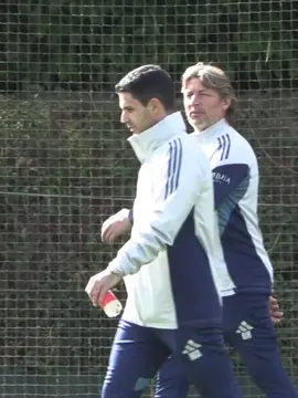 Arsenal Training ahead against Olympiacos #Arsenal #arsenalfans #gunners #goatkaarsenal #arsenalfamily♥️⚪️☠️ 